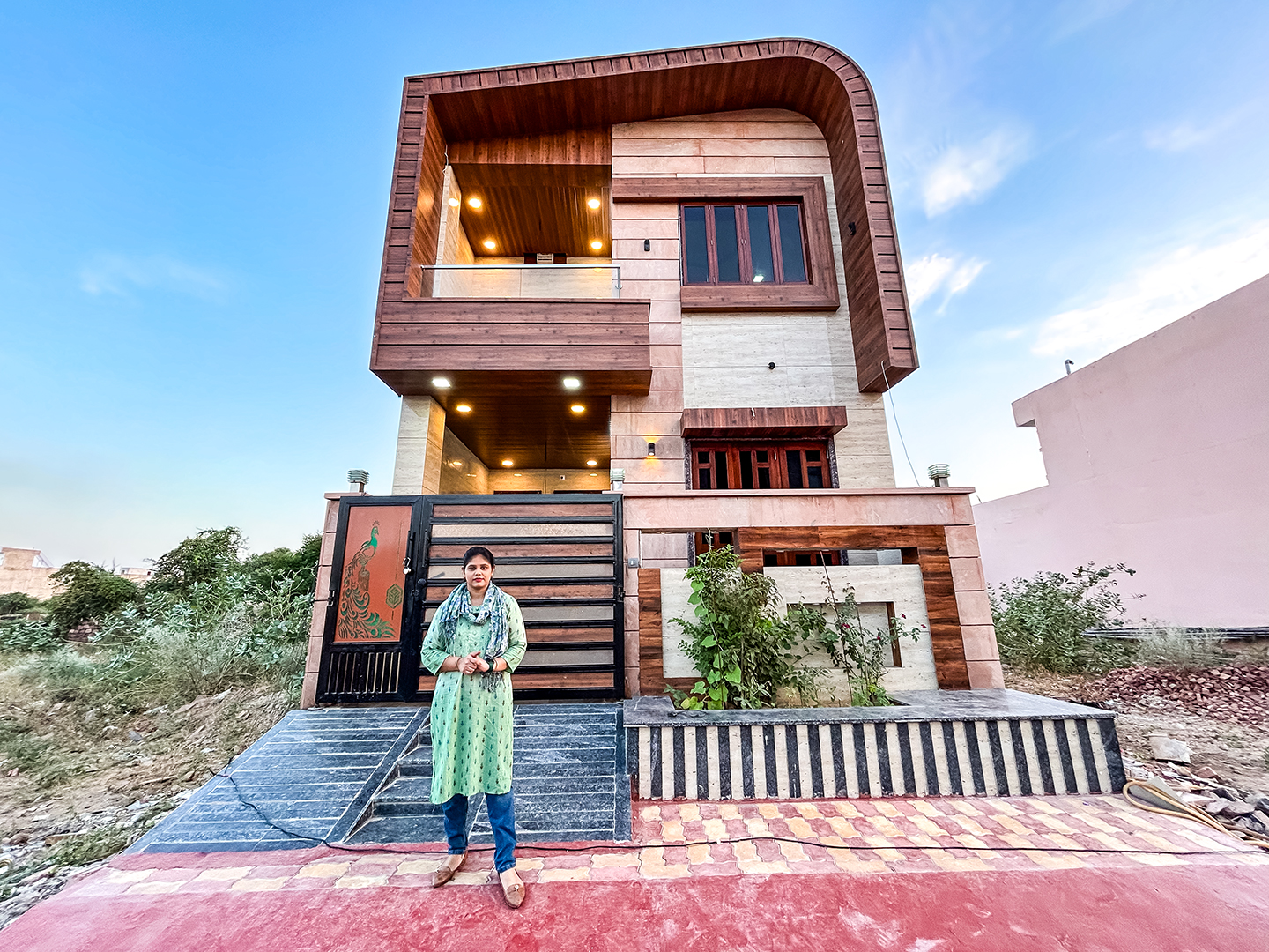 20x60 Fully Furnished Villa